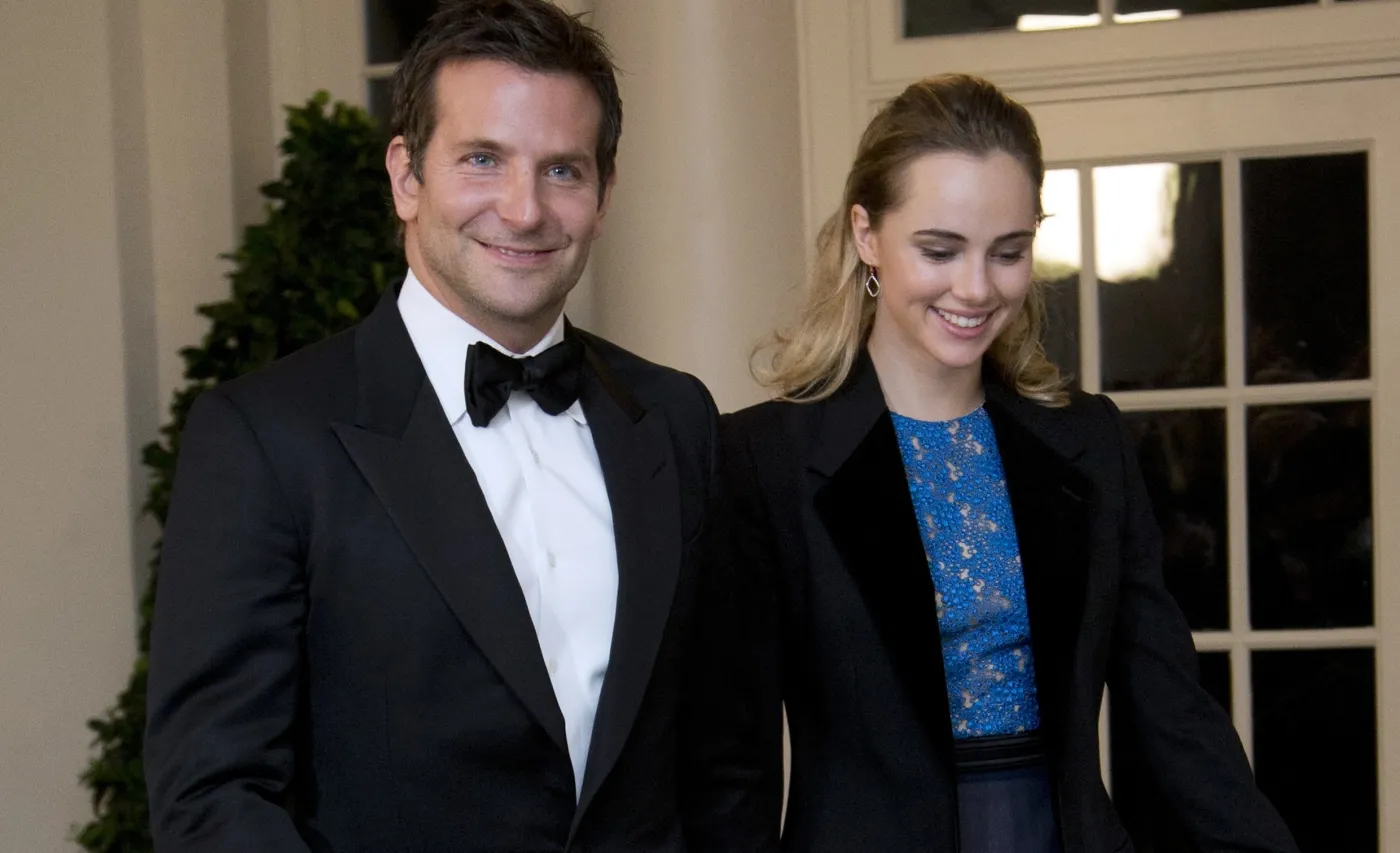 Suki Waterhouse i Bradley Cooper