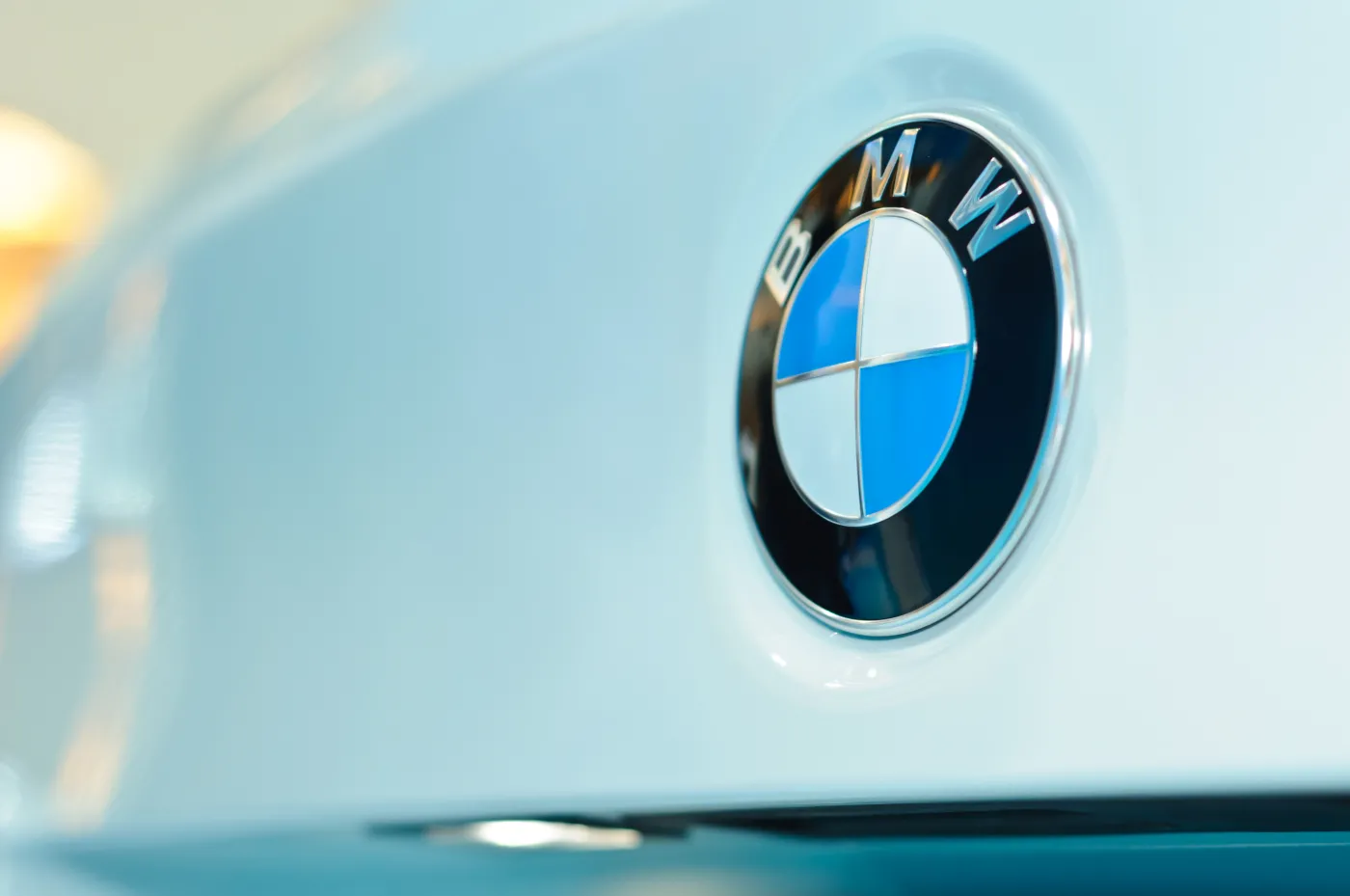 6577401-bmw.jpg