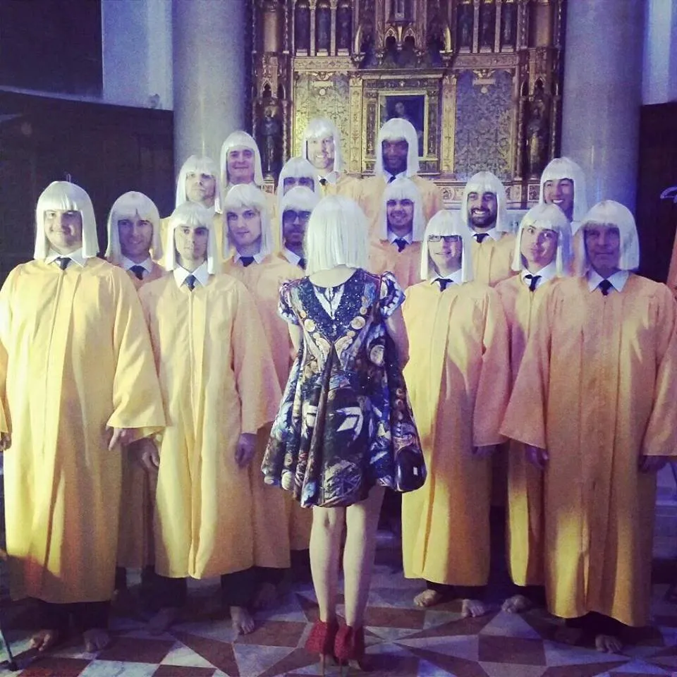 6610056-sia.jpg