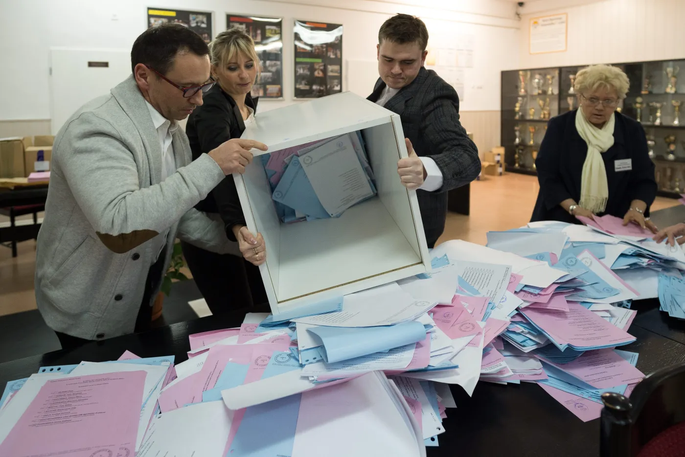 Za wybory zapłacimy o 130 mln zł więcej. Rząd chce podwoić diety członków komisji