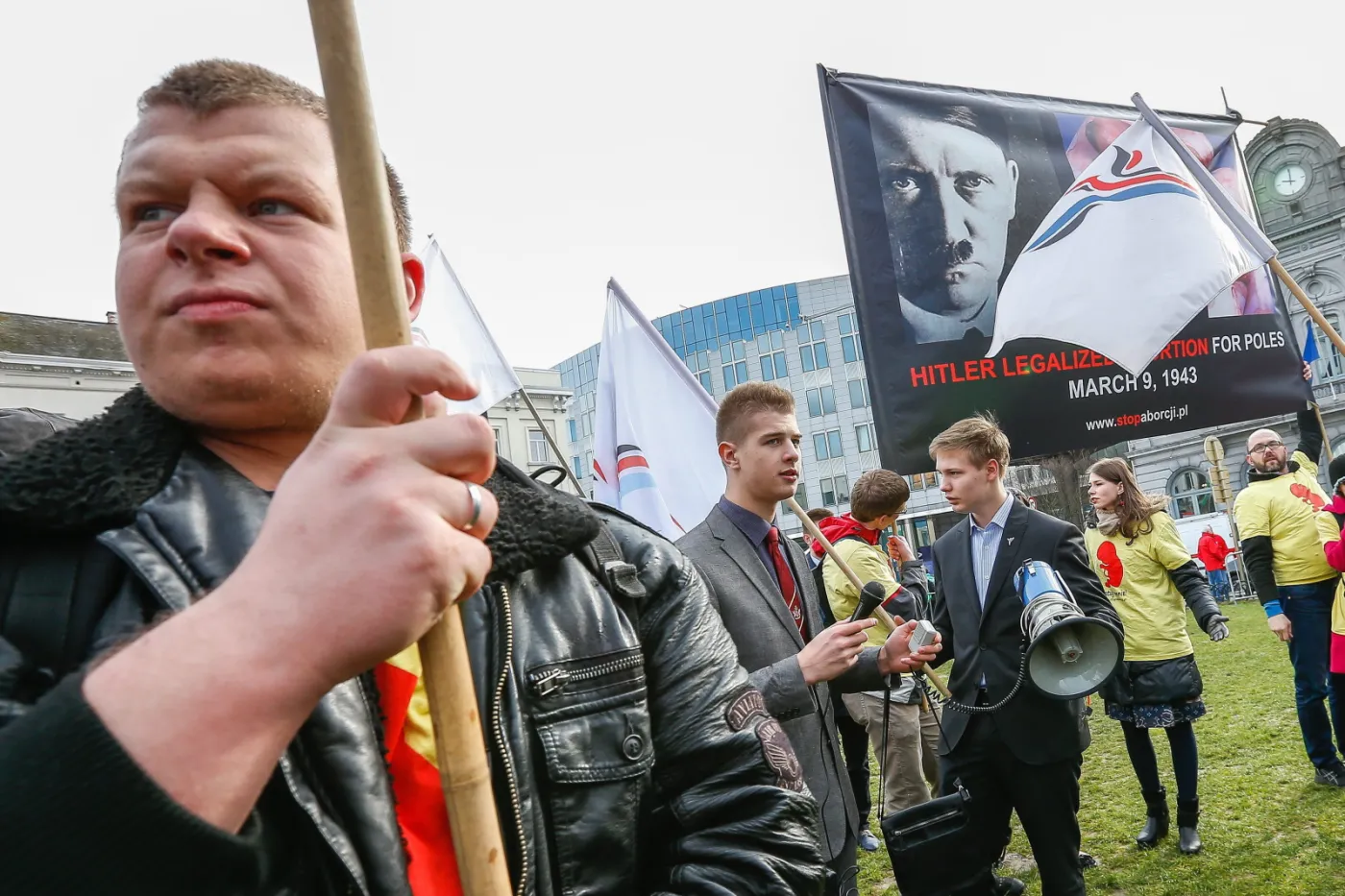 Polska pikieta antyaborcyjna w Brukseli. Doszło do przepychanek. Zobacz ZDJĘCIA