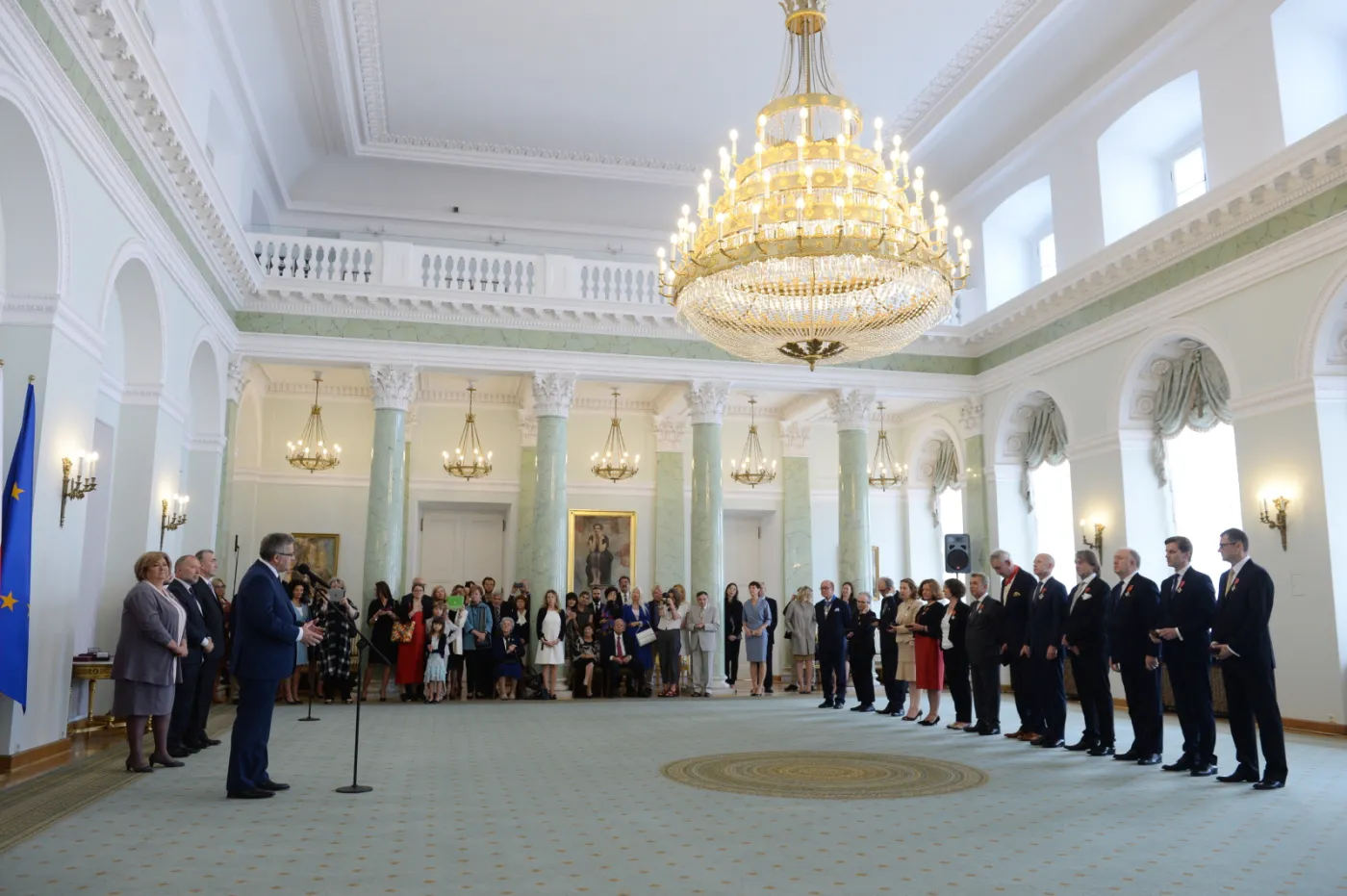7918121-.jpg