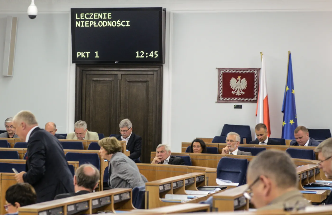 Senat, debata w sprawie in vitro