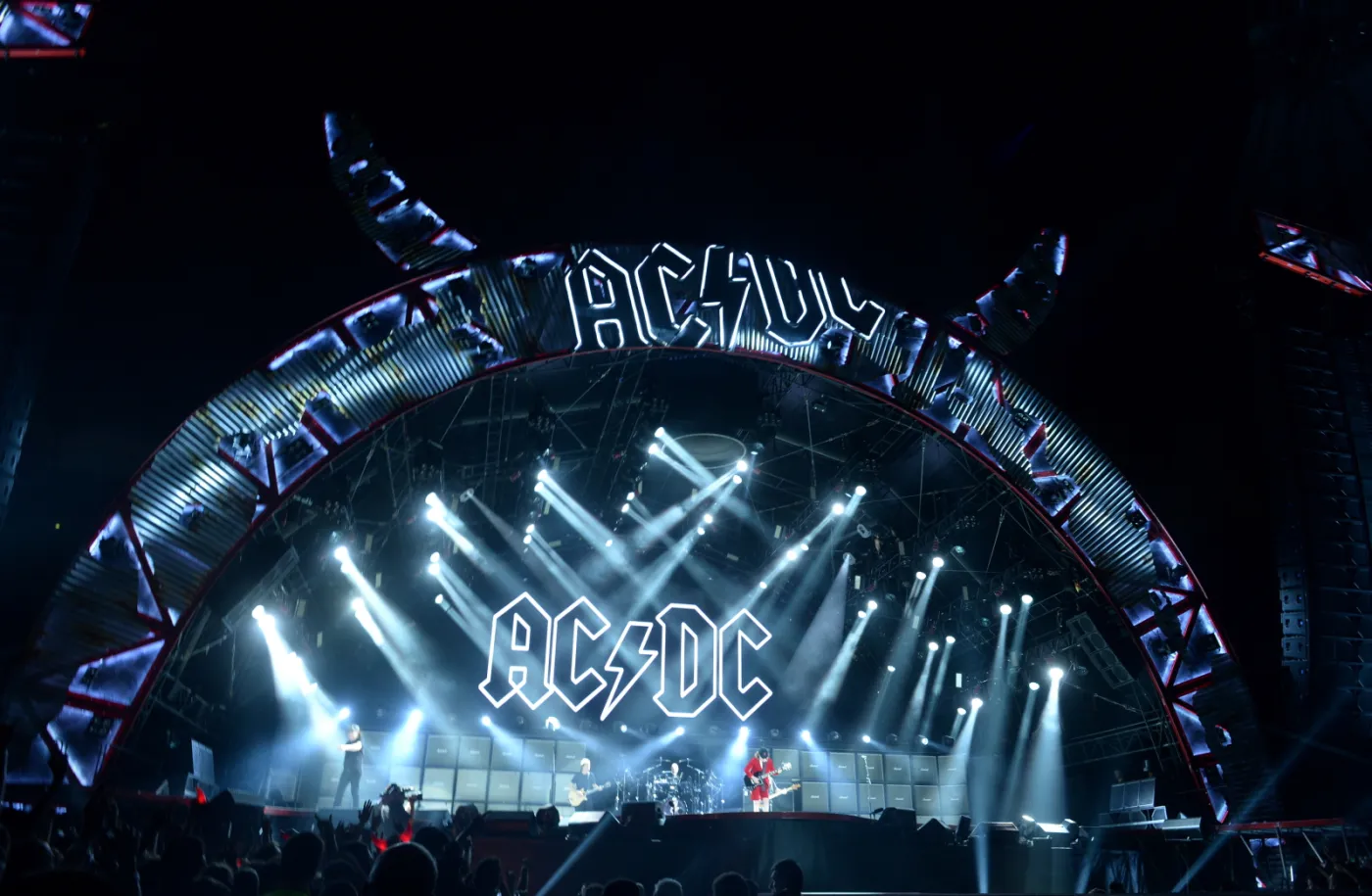 8014453-dc.jpg