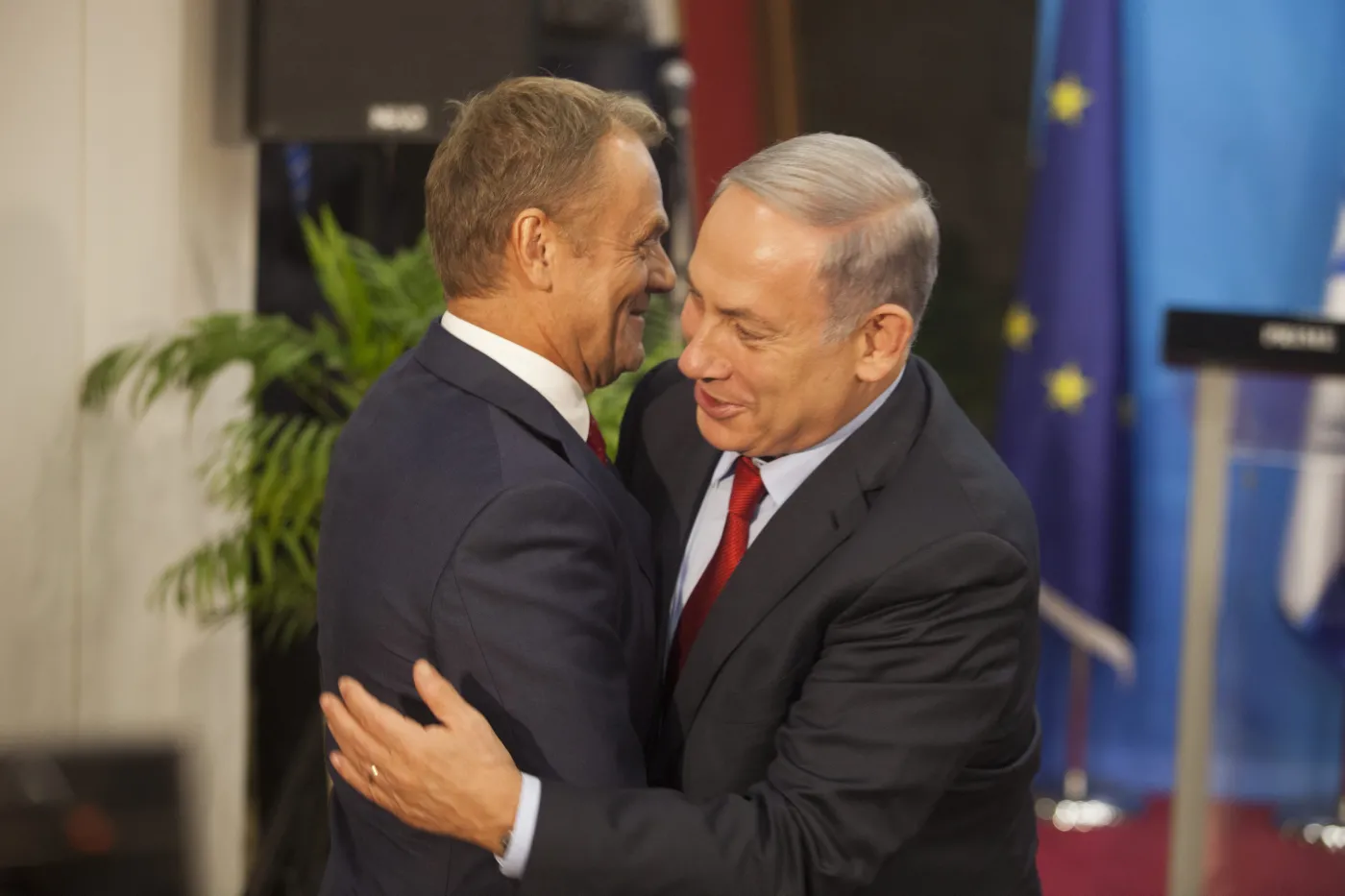 Donald Tusk i Benjamin Netanjahu
