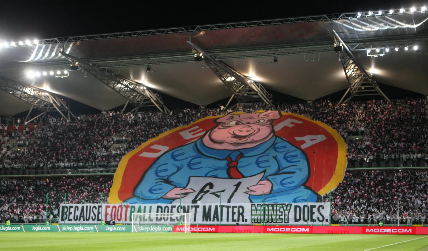 Oprawa na stadionie Legii Warszawa