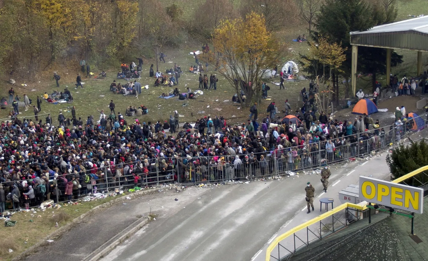 Imigranci na granicy słoweńsko-austriackiej