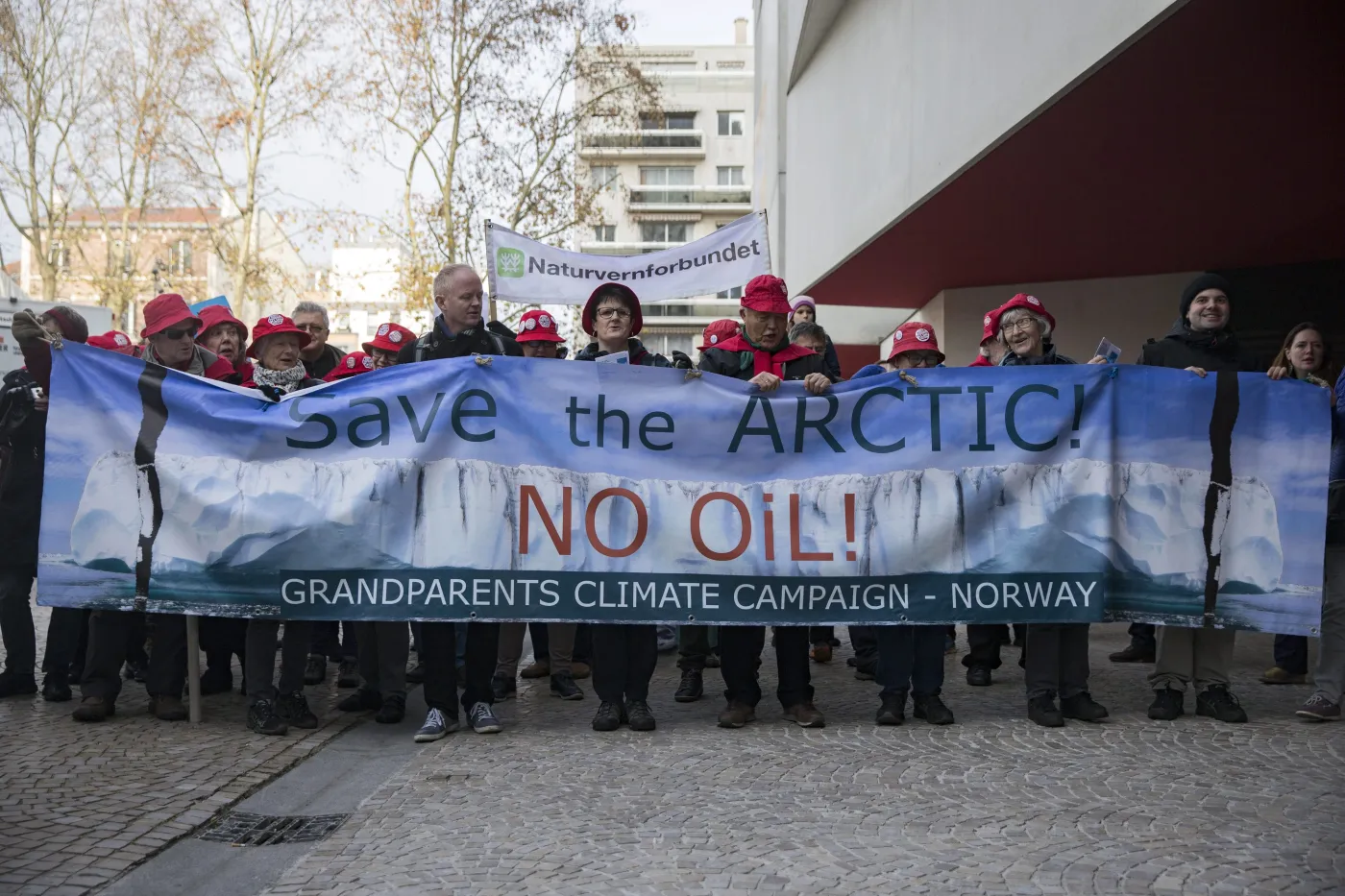 Protesty przed szczytem klimatycznym