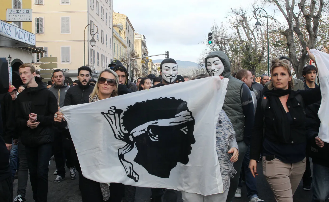 Manifestacja w Ajaccio na Korsyce