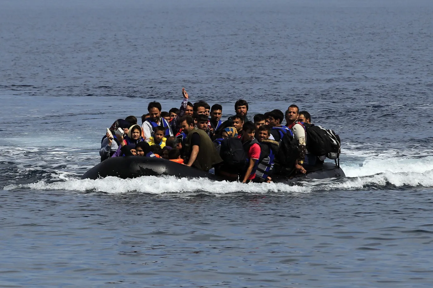 Uchodźcy u wybrzeży wyspy Lesbos