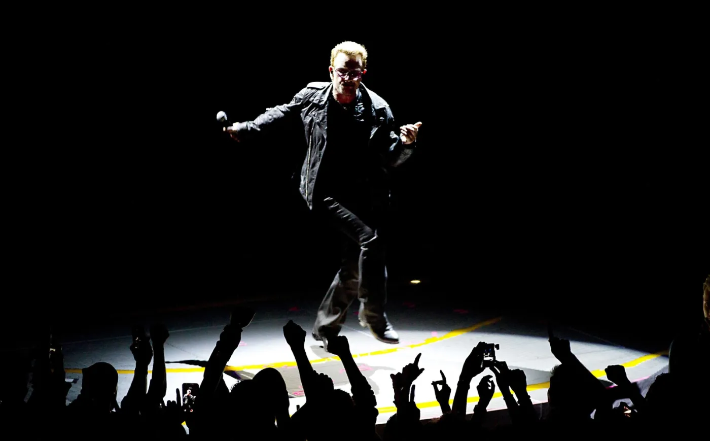 U2