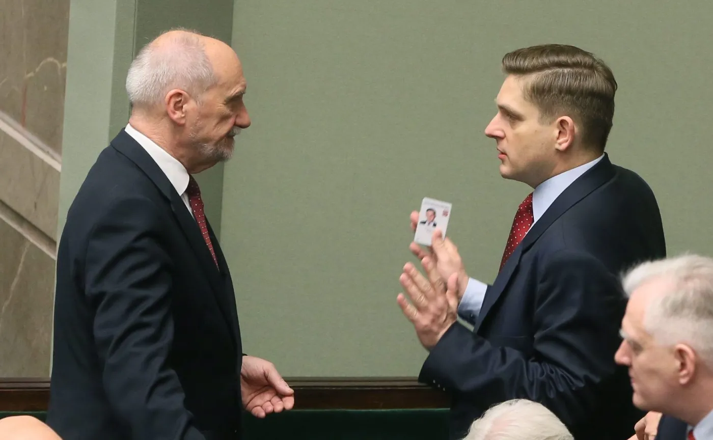 Antoni Macierewicz i Bartosz Kownacki