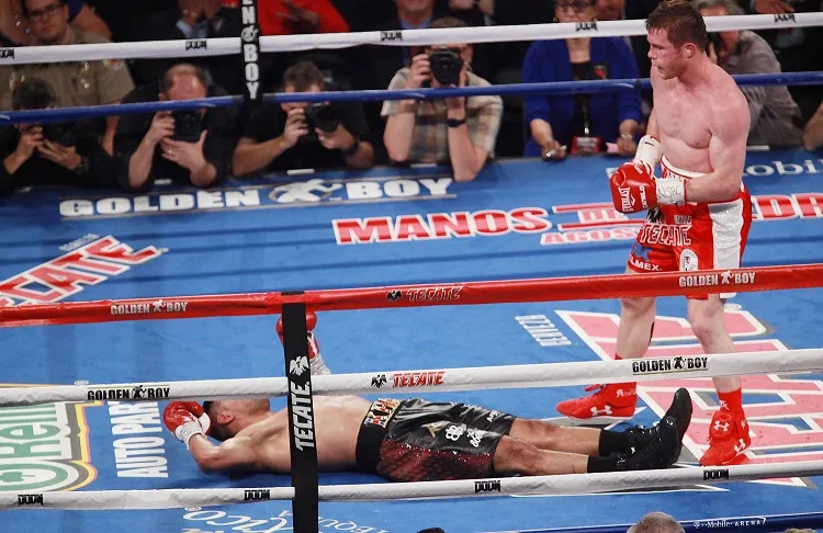 Saul "Canelo" Alvarez - Amir Khan