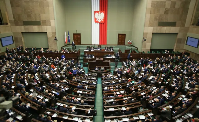 Nie będzie wysłuchania publicznego projektu nowelizacji ustawy o zgromadzeniach autorstwa PiS
