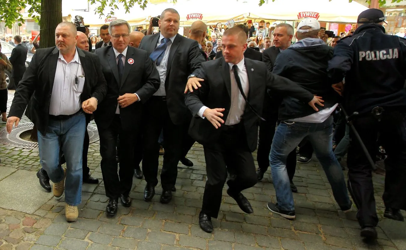 Atak na prezydenta Komorowskiego