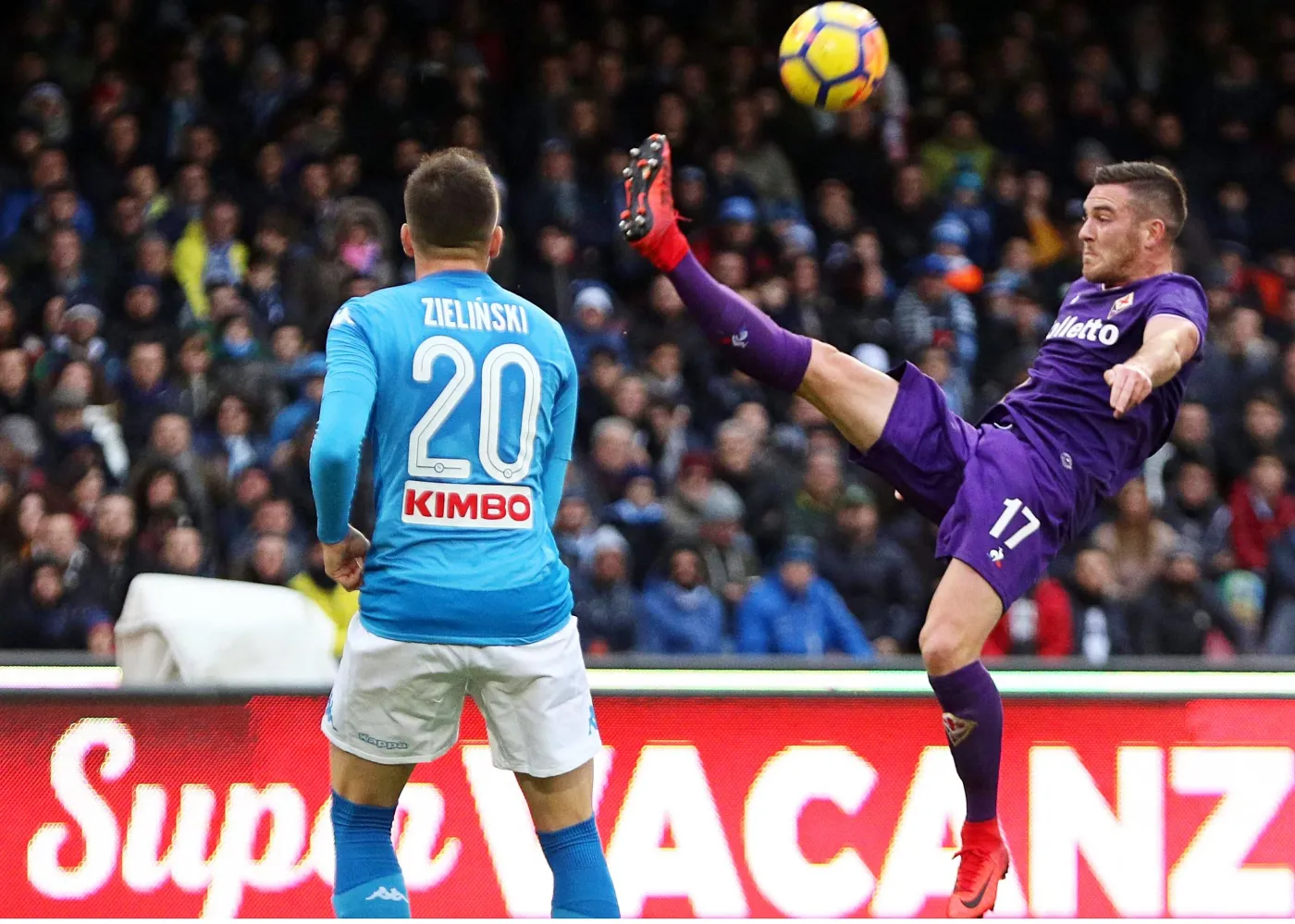 Liga włoska: Napoli nie wykorzystało potknięcia Juventusu. Drużyna Zielińskiego i Milika nie potrafiła pokonać Fiorentiny