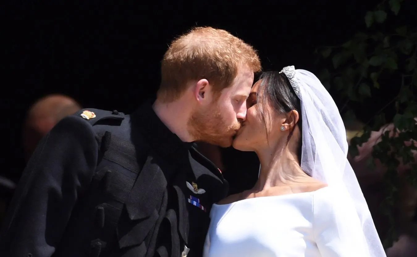 Książę Harry i Meghan Markle powiedzieli sobie "tak"... Na książęcy ślub przybyli aktorzy, sportowcy i celebryci [FOTO]