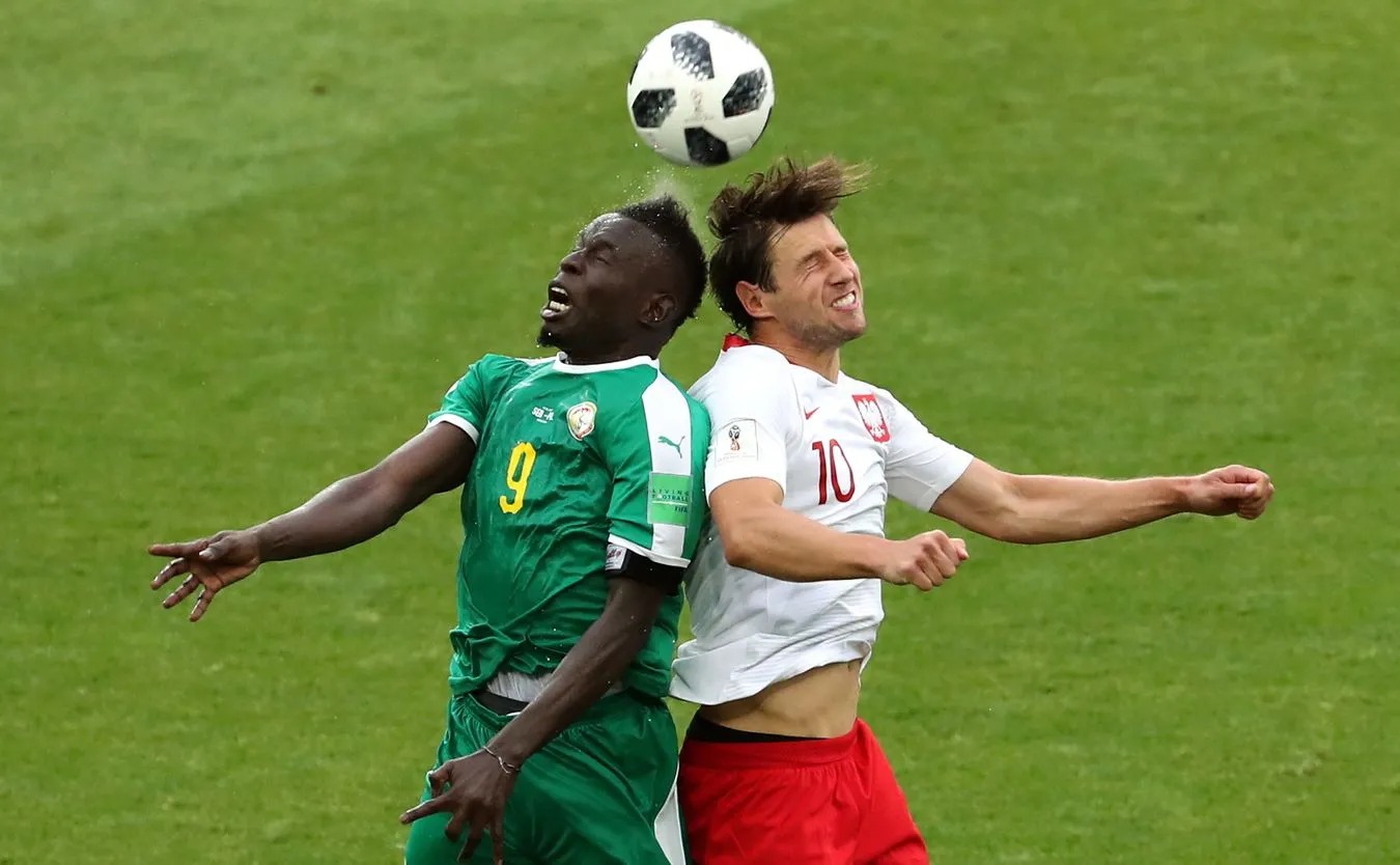 Mame Diouf i Grzegorz Krychowiak
