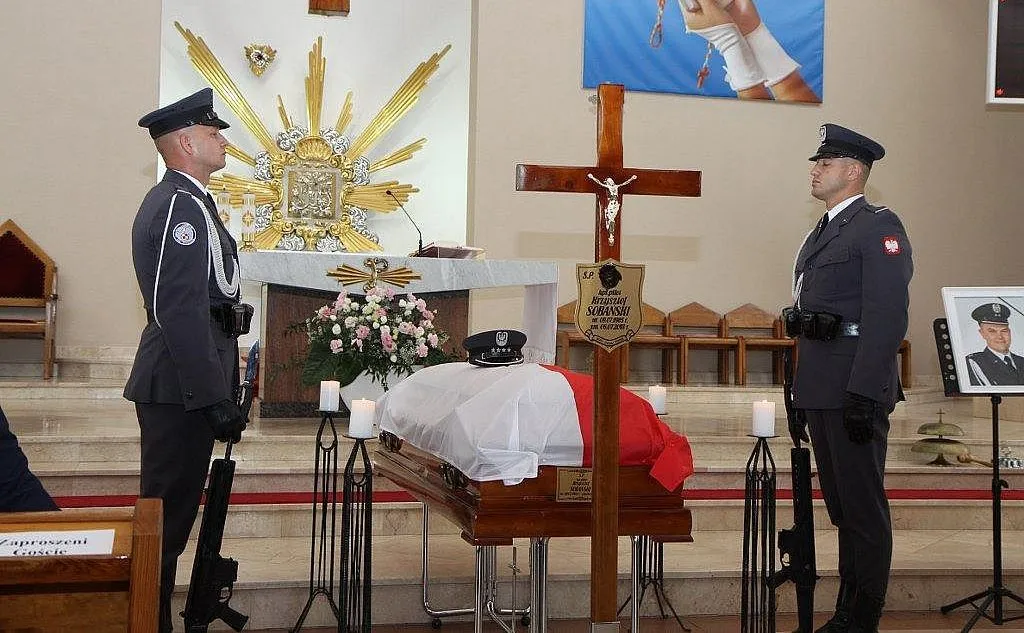 Pogrzeb pilota Krzysztofa Sobańskiego