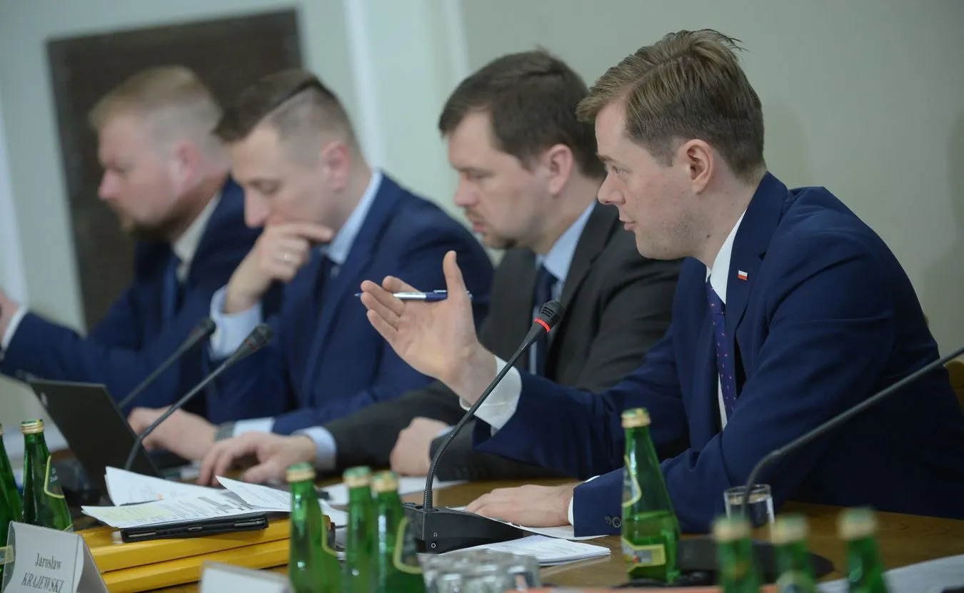 Członek komisji ds. Amber Gold: Dysponuję odtajnioną notatką ABW o korupcji w gdańskim sądownictwie