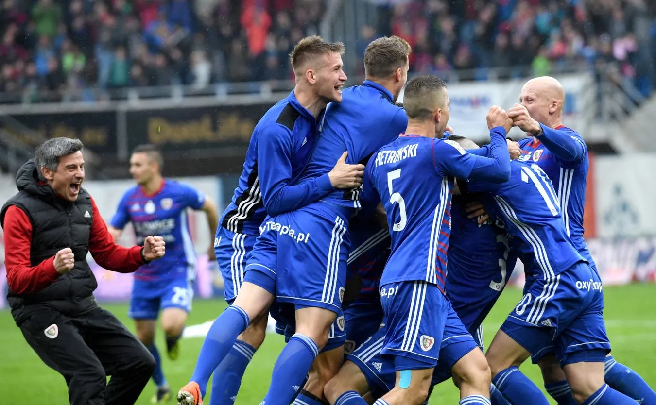 Radość piłkarzy Piasta Gliwice