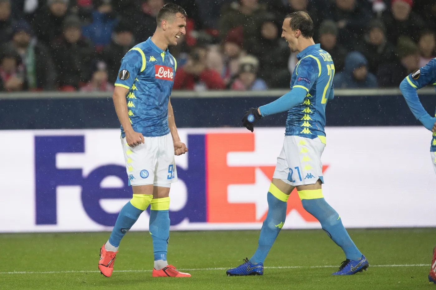 Arkadiusz Milik i Vlad Chiriches