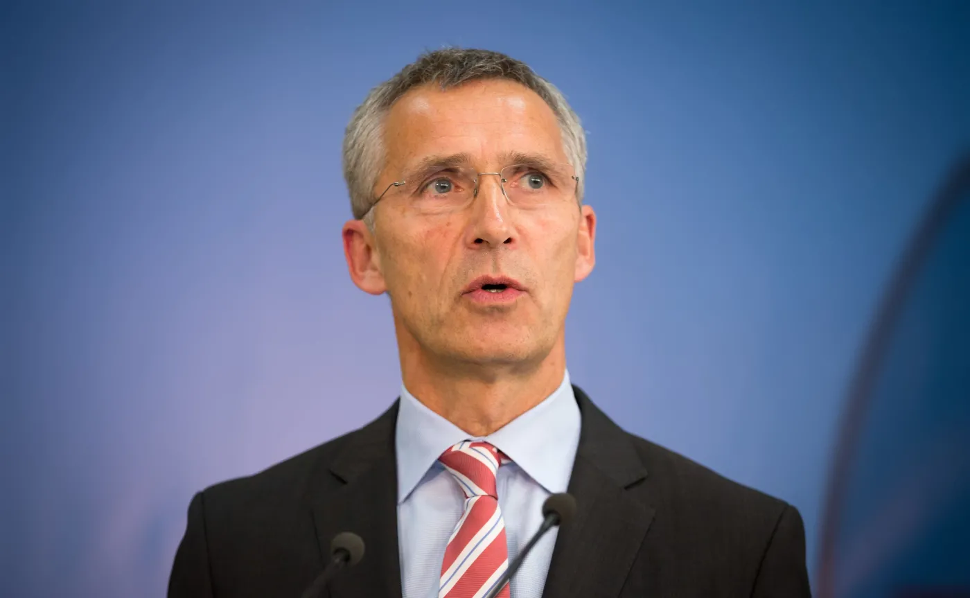 "Musimy brać to na poważnie". Szef NATO o groźbach Putina i Miedwiediewa