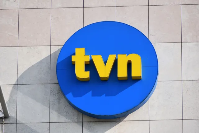 Nowy chętny na TVN. Zaskakujący zwrot ws. sprzedaży stacji