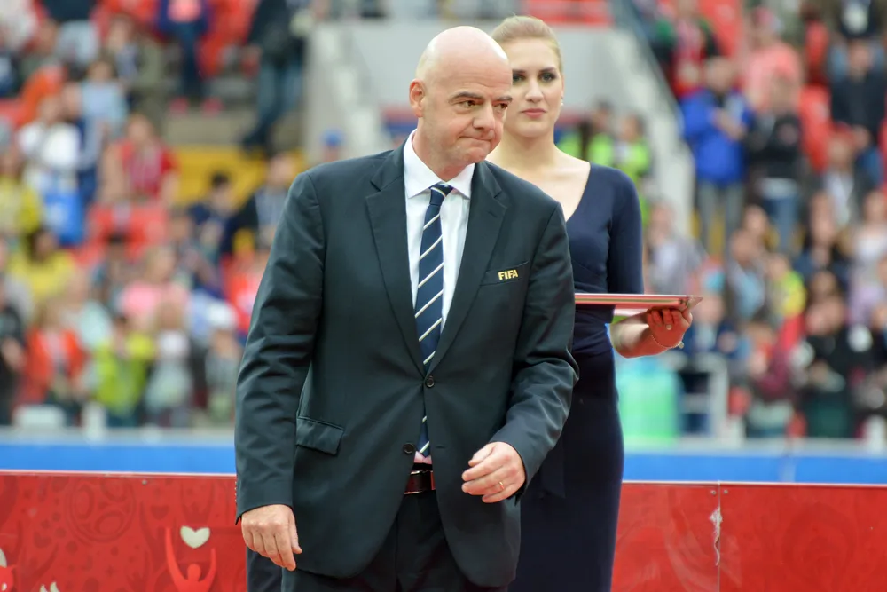 Szef FIFA: Żadne rozgrywki nie są tego warte, by ryzykować ludzkie życie