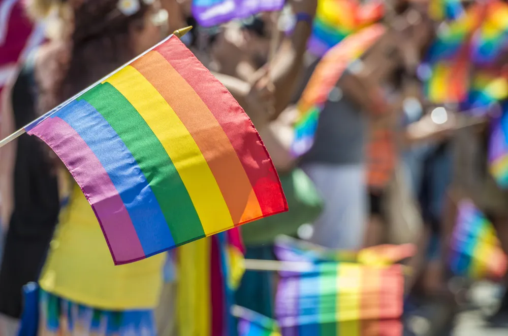 Kędzierski: Samo powieszenie flagi ruchu LGBT mnie nie obraża. Na pewno za coś takiego nie zamyka się w więzieniu [WYWIAD]