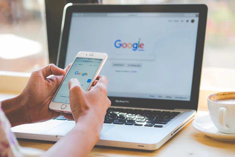 Ukraina wyrusza z podatkiem na Google i Facebooka