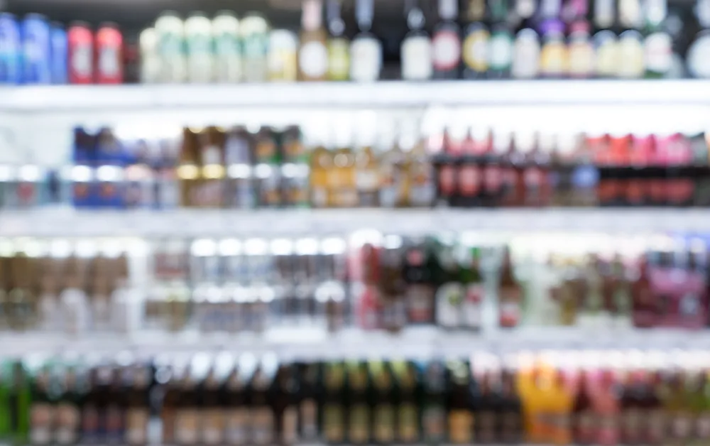 Więcej wydajemy na żywność i alkohol. Na trunki przeznaczyliśmy niemal 40 mld zł