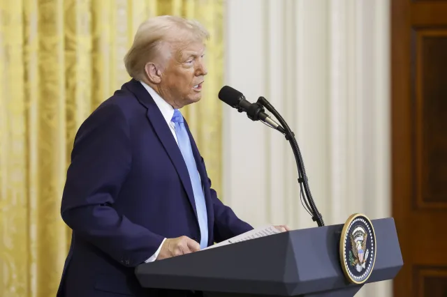 Trump zapowiada wielką przebudowę Strefy Gazy. "Izrael mógłby ją przekazać USA"