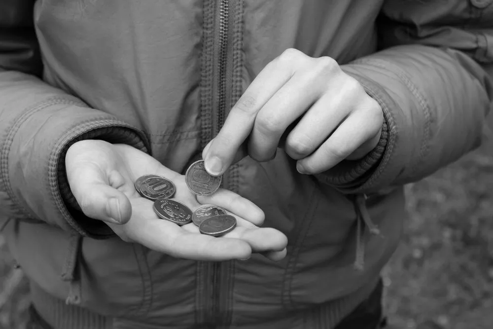 Skrajne ubóstwo dotyka milionów brytyjskich dzieci. Niepokojący raport