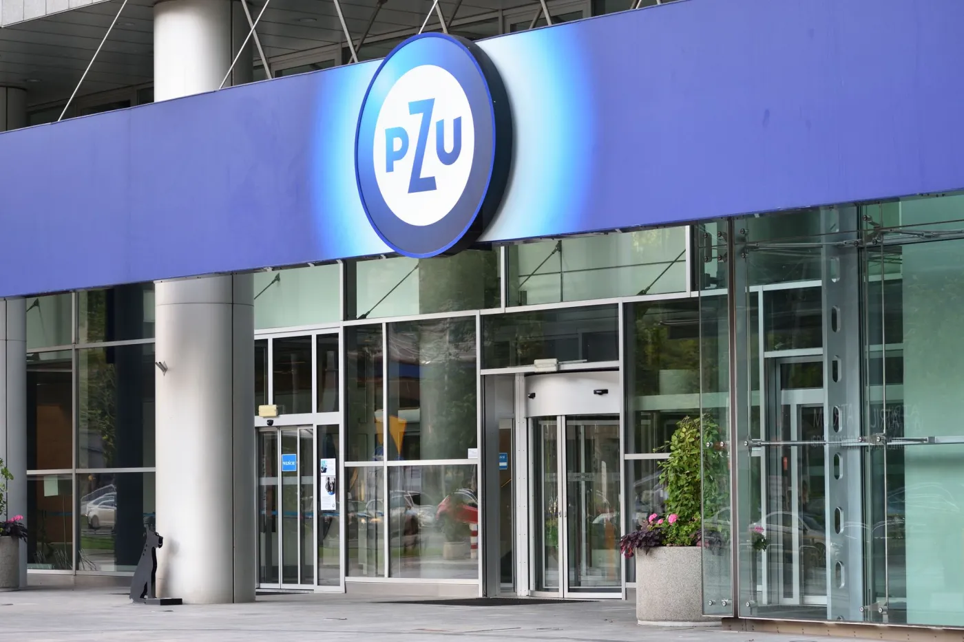 PZU miało 3,37 mld zł zysku netto, 7,63 mld zł zysku EBIT w 2022 r.
