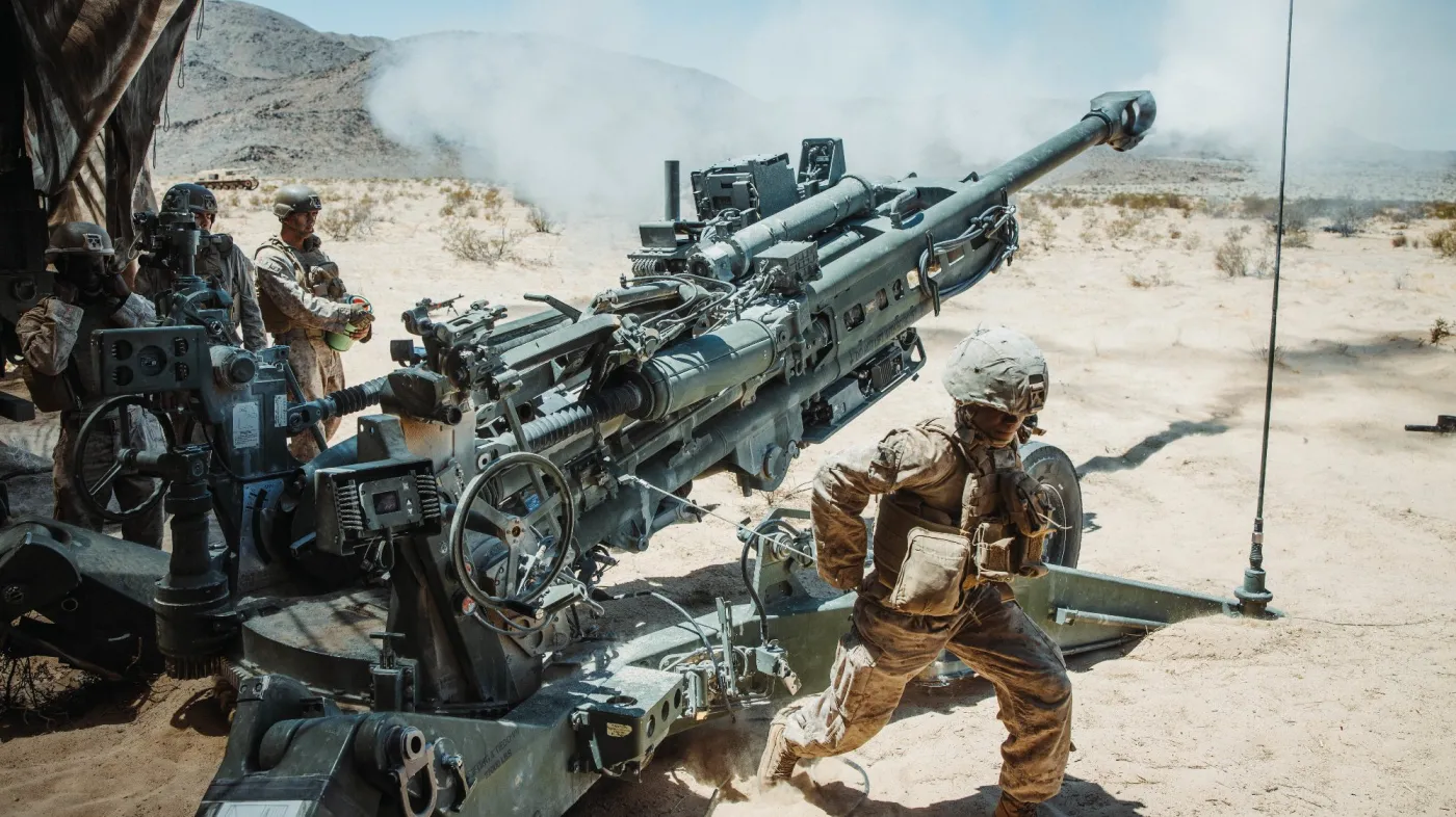 Haubica M777 używa amunicji kalibru 155 mm