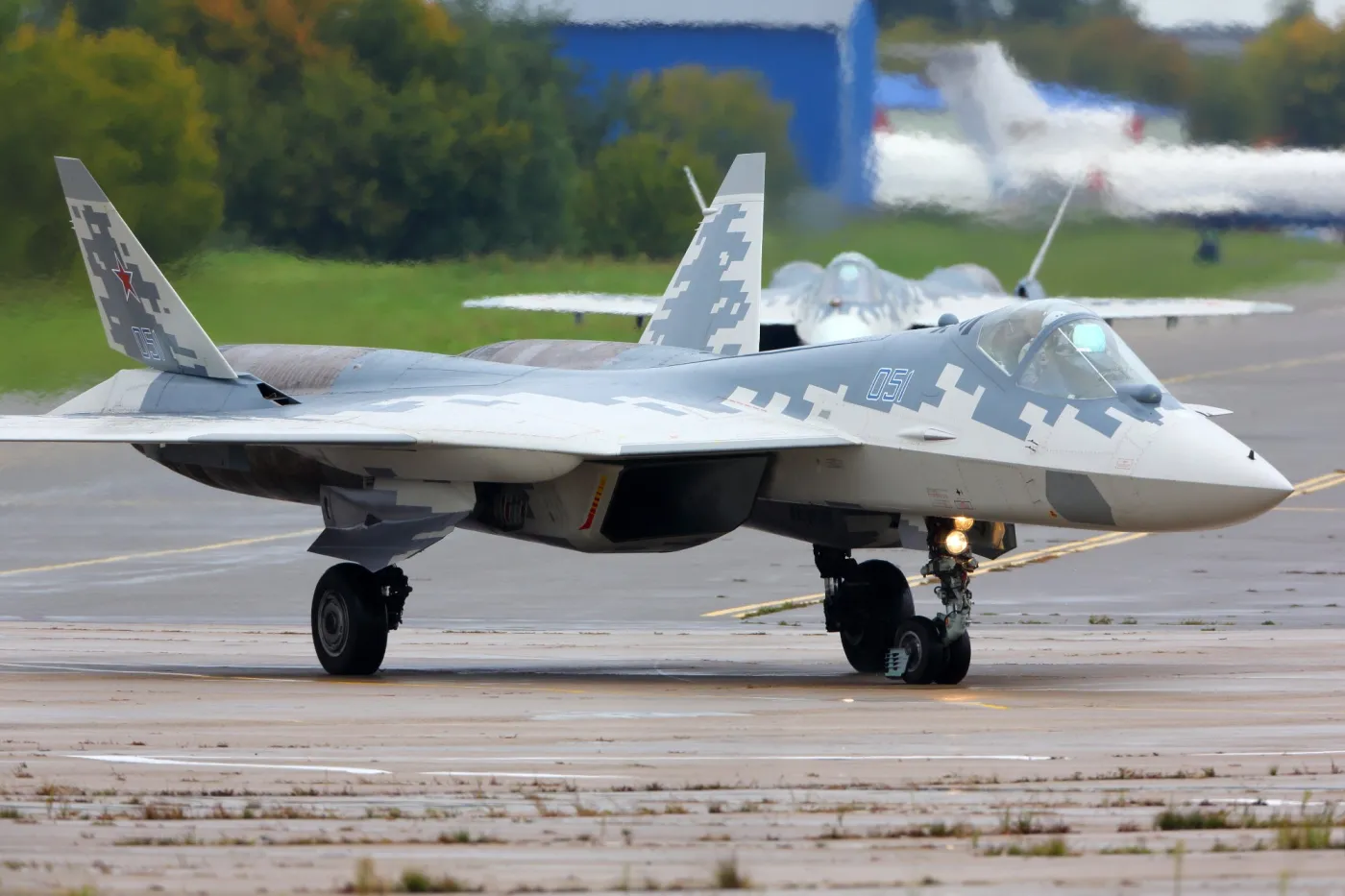 Myśliwiec Su-57