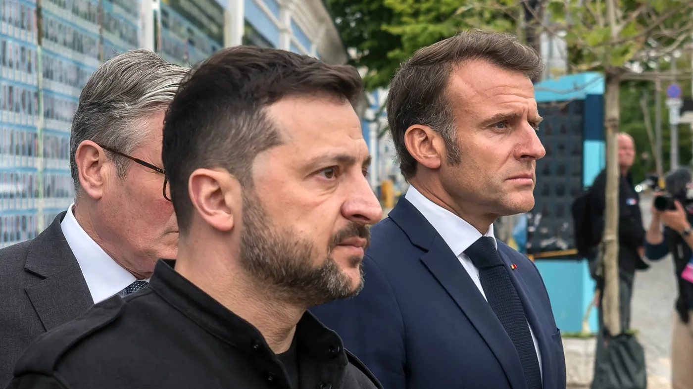 Wołodymyr Zełenski i prezydent Francji Emanuel Macron w Kijowie