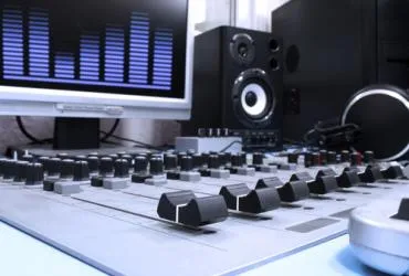 Radio "Solidarność" znów nadaje. Tym razem w internecie