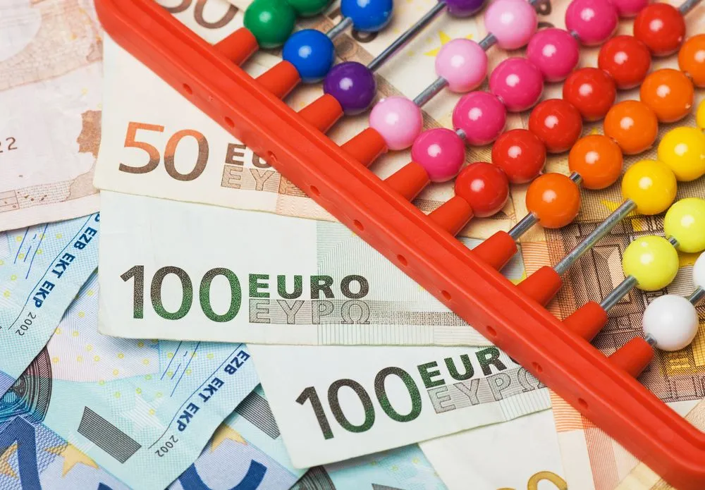 MF miało do dyspozycji 5,10 mld euro środków walutowych na koniec lutego