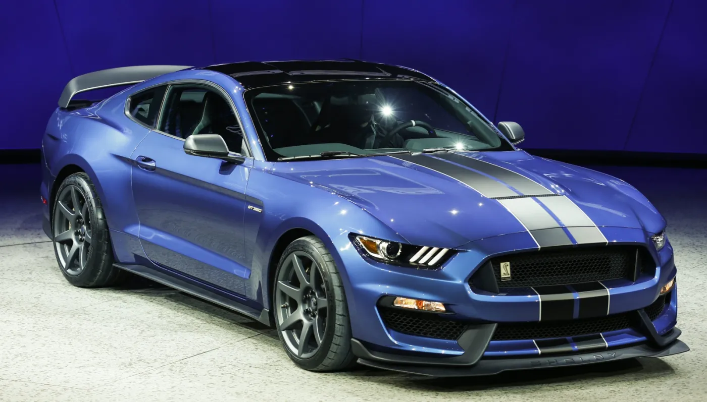 Ford Shelby GT  