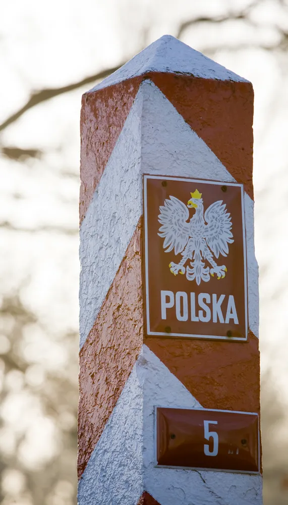 KE: Na unijnej granicy skonfiskowano w ubiegłym roku 40 milionów towarów