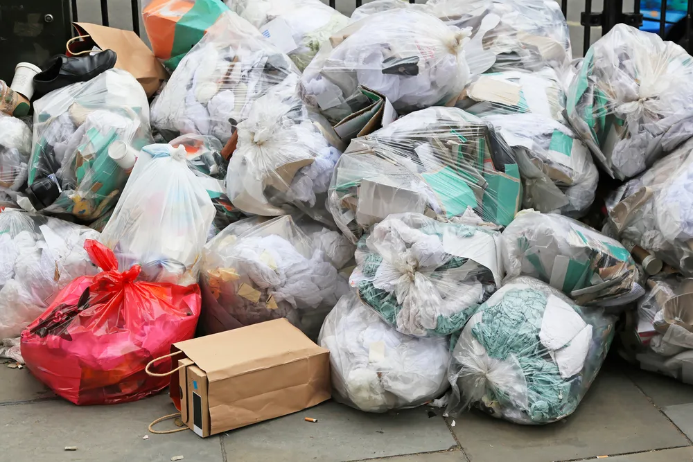 Ważą się losy śmieciowego przetargu w Warszawie