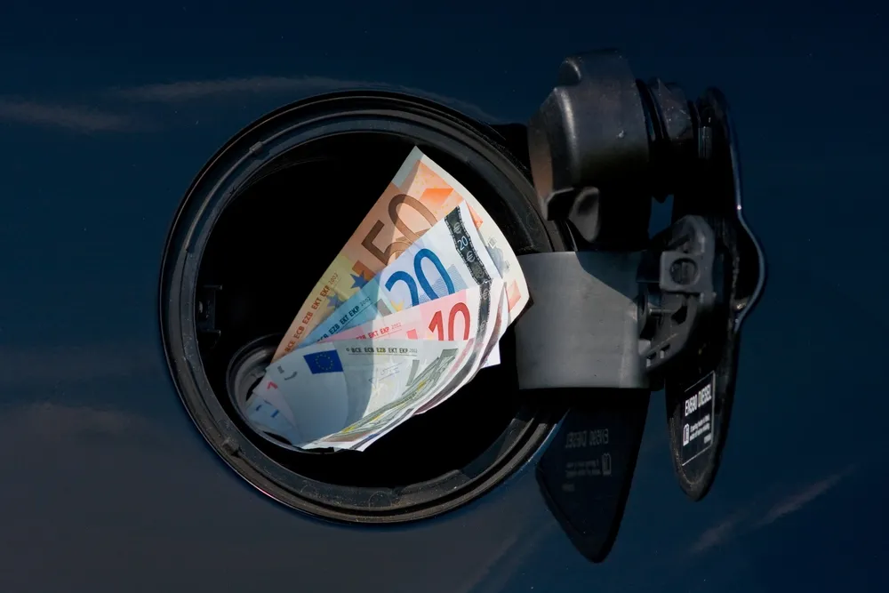 BM Reflex: Ceny paliw mogą rosnąć ze względu na słabego złotego