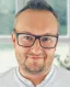 adiunkt na Wydziale Administracji i Prawa WSH w Sosnowcu, kierownik Biura Koordynacji , Zamówień Publicznych , i Opinii Prawnych , w Urzędzie Miejskim , w Dąbrowie Górniczej