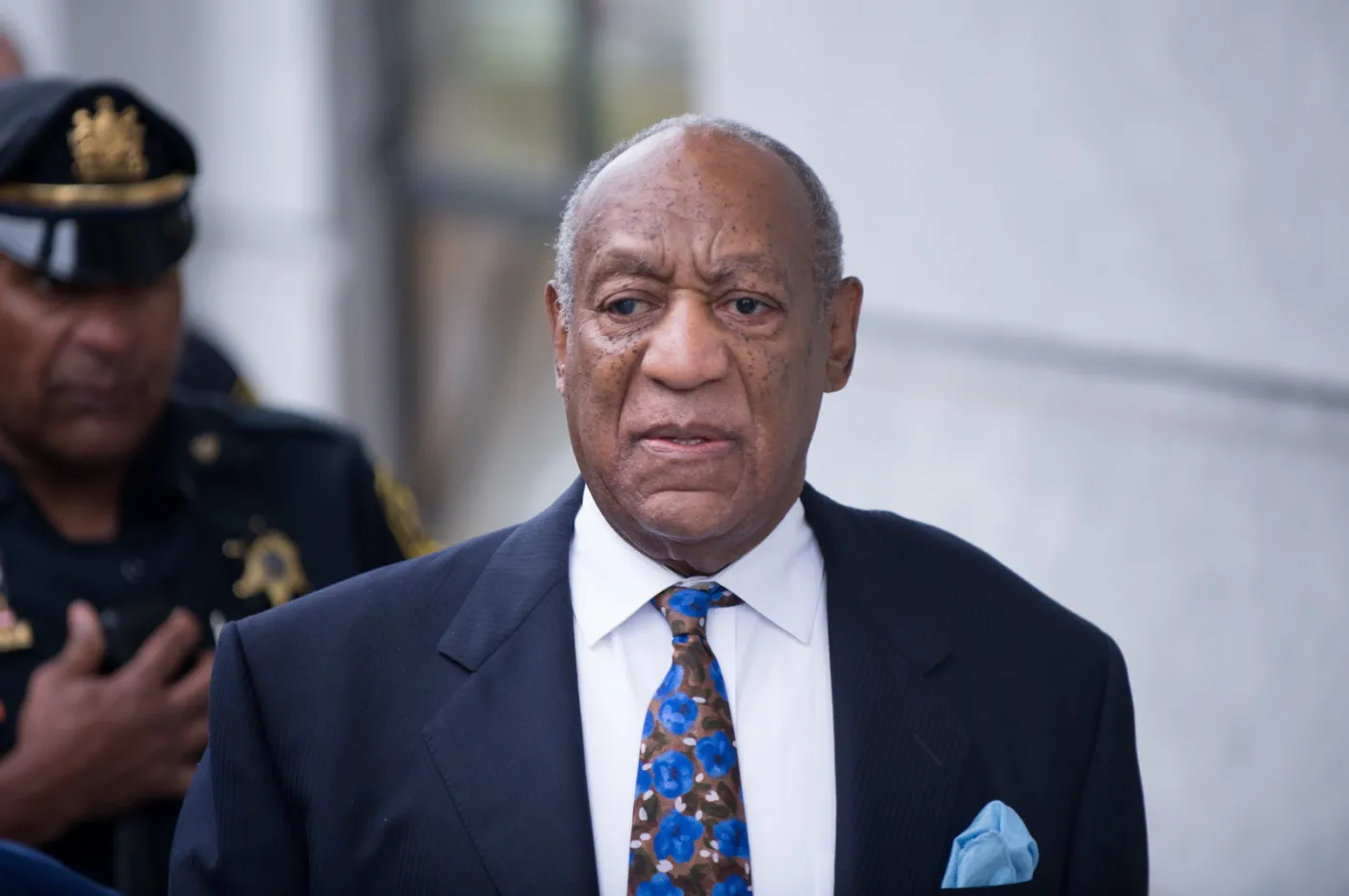 Bill Cosby wychodzi na wolność. Sąd unieważnił wyrok skazujący go za napaść seksualną