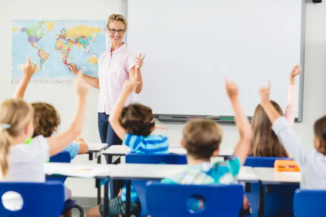 Nowy sposób oceny nauczycieli. Chcesz awansu? Pracuj bez zapłaty