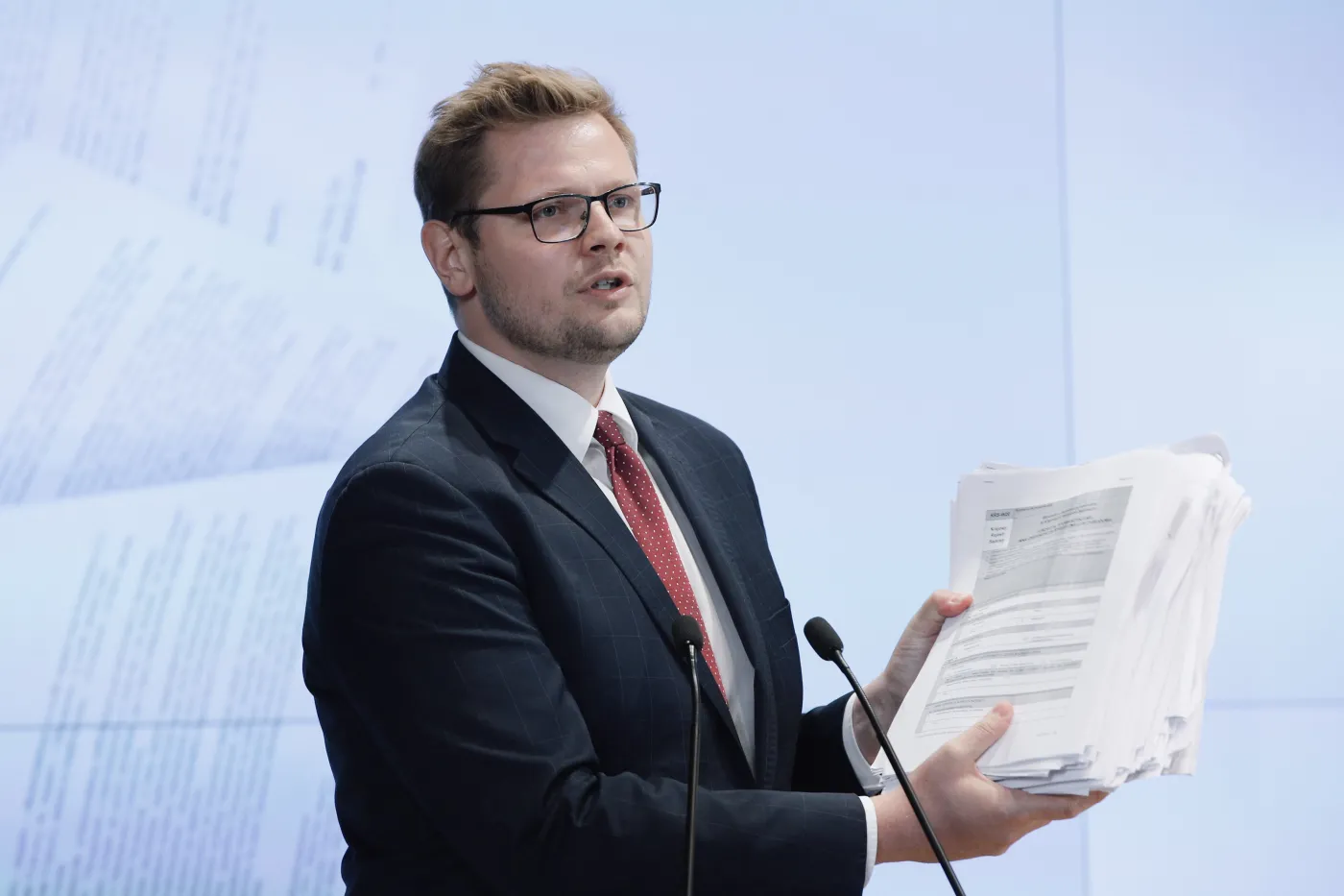 Woś: Ustawy dot. reformy wymiaru sprawiedliwości są przedmiotem wściekłego ataku ze strony UE