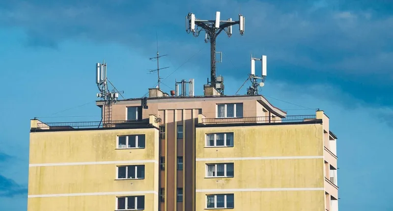 Telekomy oszczędzają energię i zbierają paliwo