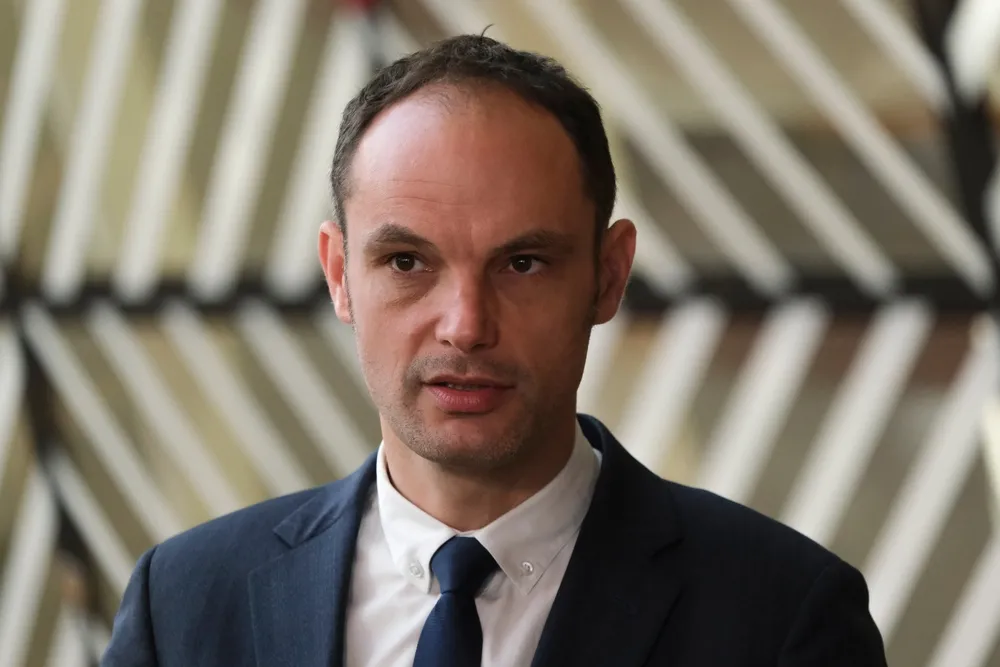 Wybory prezydenckie w Słowenii: Konserwatysta Logar wygrywa I turę. W dogrywce zmierzy się z kandydatką niezależną Pirc Musar